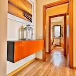 Casa Azzurro - Theater Apartment
